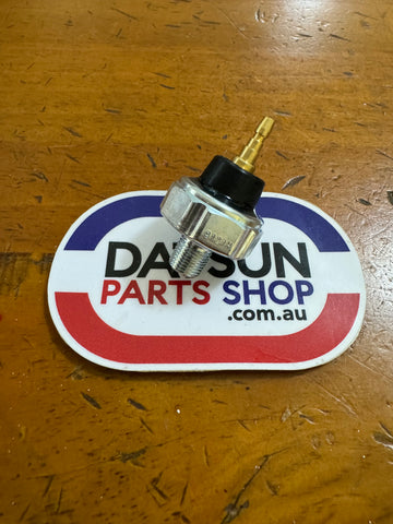 Datsun A Series Oil Pressure Switch New Genuine Niles