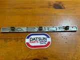 Nissan N12 Pulsar Grill Badge Used 62394-03M00