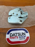 Datsun 1600 510 Boot Lid Latch Nos Genuine Nissan