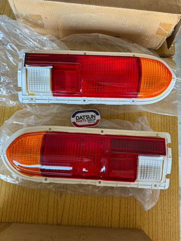 Datsun 120Y B210 Sedan Tail Light Pair Nos Genuine