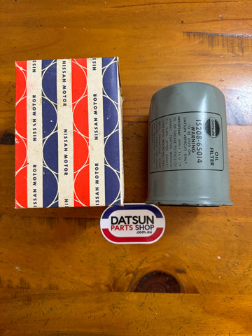 Datsun L Series Oil Filter 15208-65014 NOS with Box