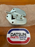 Datsun 1600 510 Boot Lid Latch Nos Genuine Nissan