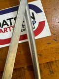 Datsun 200B Wagon Rear Wiper Arm + Nut Used 810