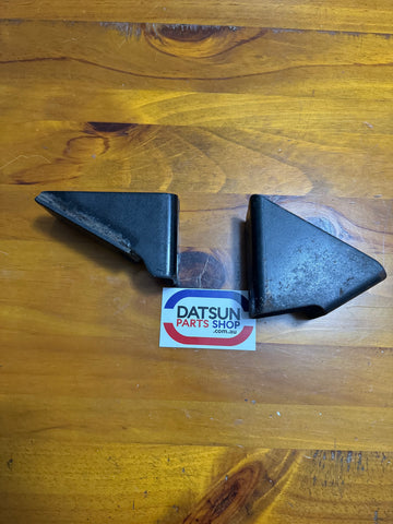 Datsun A Series Engine Brackets Late Model Used Genuine.