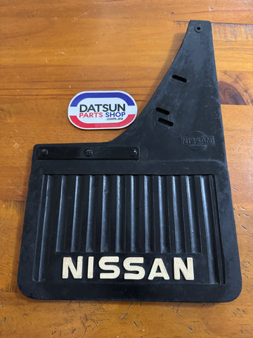 Nissan Universal Mudflap RH Used