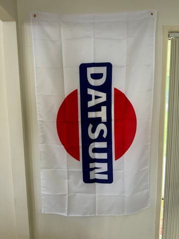 Datsun White Flag 100% polyester