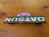 Datsun Grill Badge Suit Patrol 160 Nos Genuine Nissan