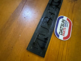 Datsun Grill Badge Suit Patrol 160 Nos Genuine Nissan