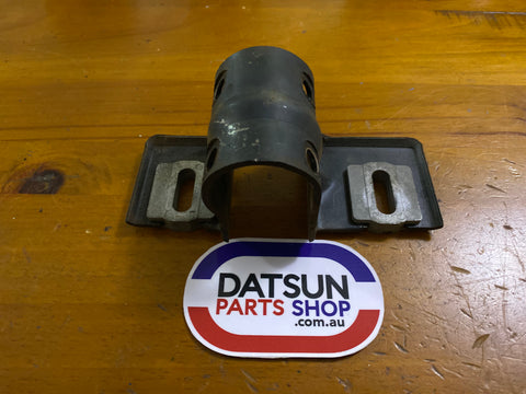 Datsun 1200 Steering Column Bracket Used