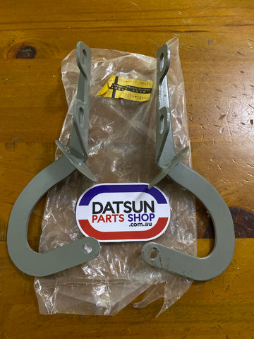 Datsun 1200 Bonnet Hinge Pair Nos Genuine Nissan