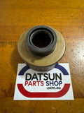 Datsun Nissan A series Gearbox Rear Seal New Genuine 1000 1200 120Y Sunny
