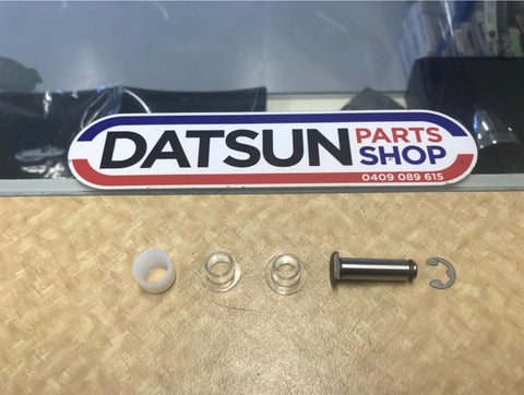 Datsun Nissan Gear Stick Bush & Pin Kit New Genuine