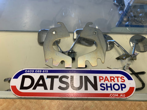 Datsun 1600 Striker Plate Shim Spacer Plate Pair New Genuine